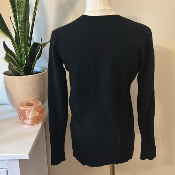 Banana Republic Black, Marino wool sweater size medium boat neck - Picture 3 of 8